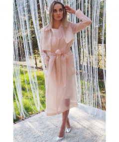 Inna Rek, płaszcz z organzy pudrowy róż