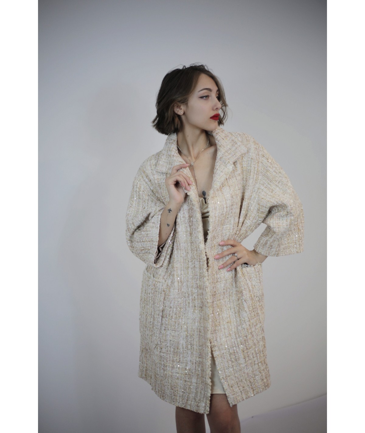 Inna Rek, płaszcz z bukle